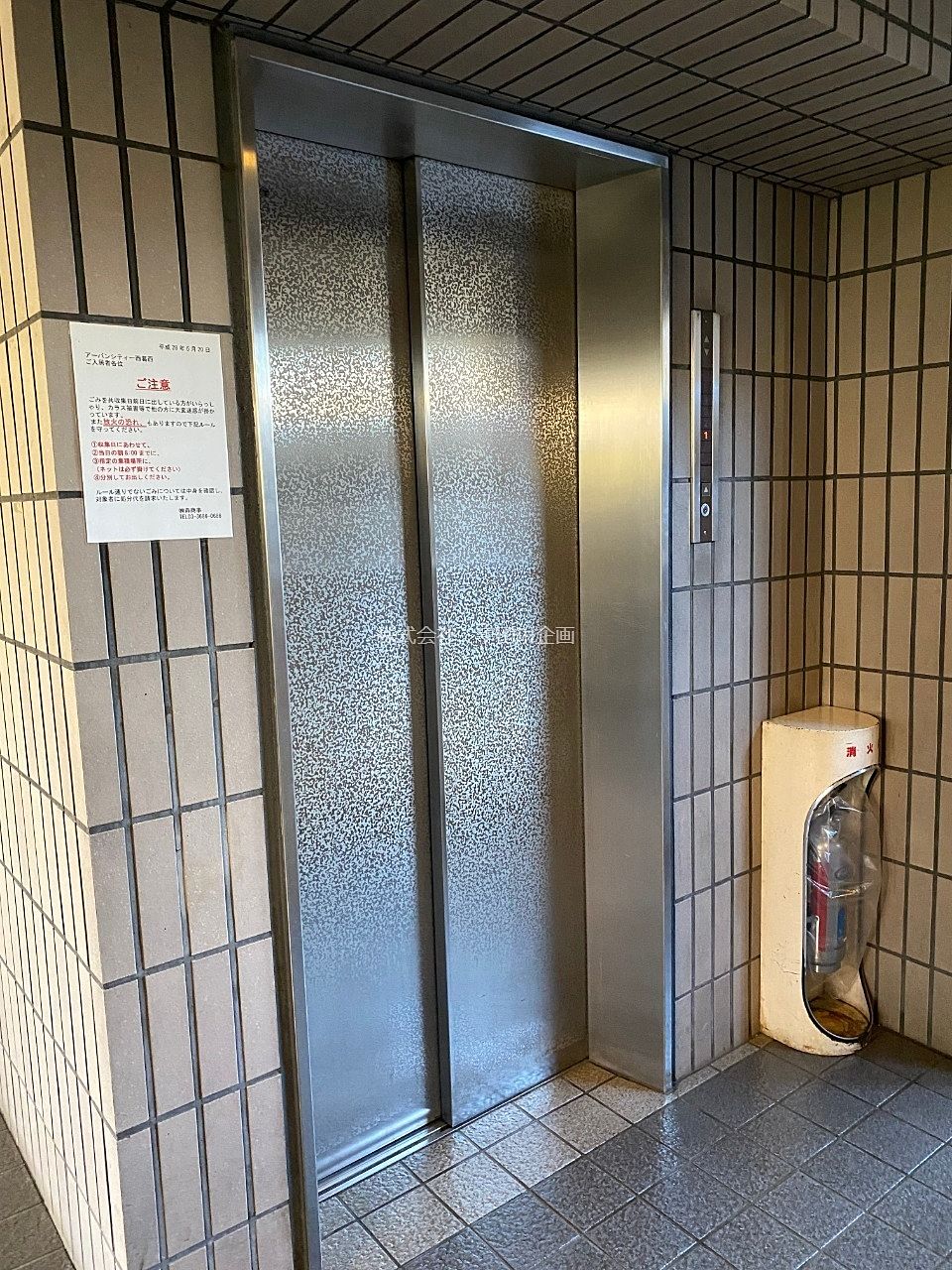 エレベーターは１基です
